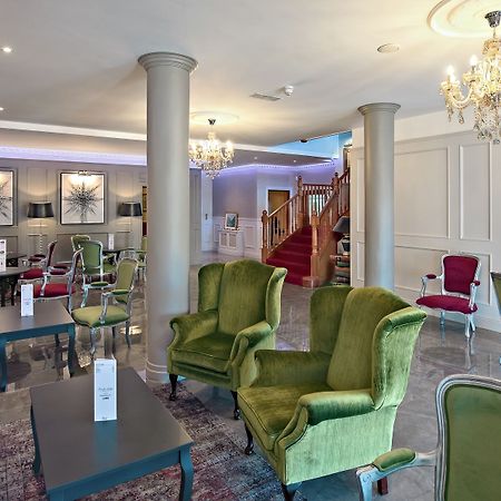 Brook Lodge Boutique Hotel 킬라니 외부 사진