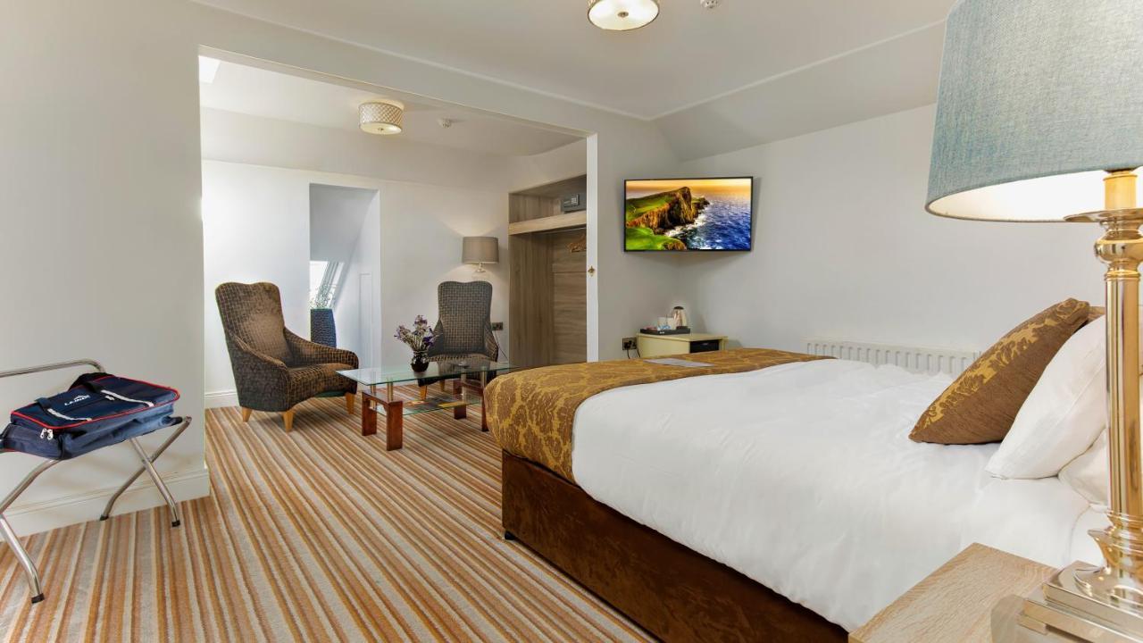 Brook Lodge Boutique Hotel 킬라니 외부 사진