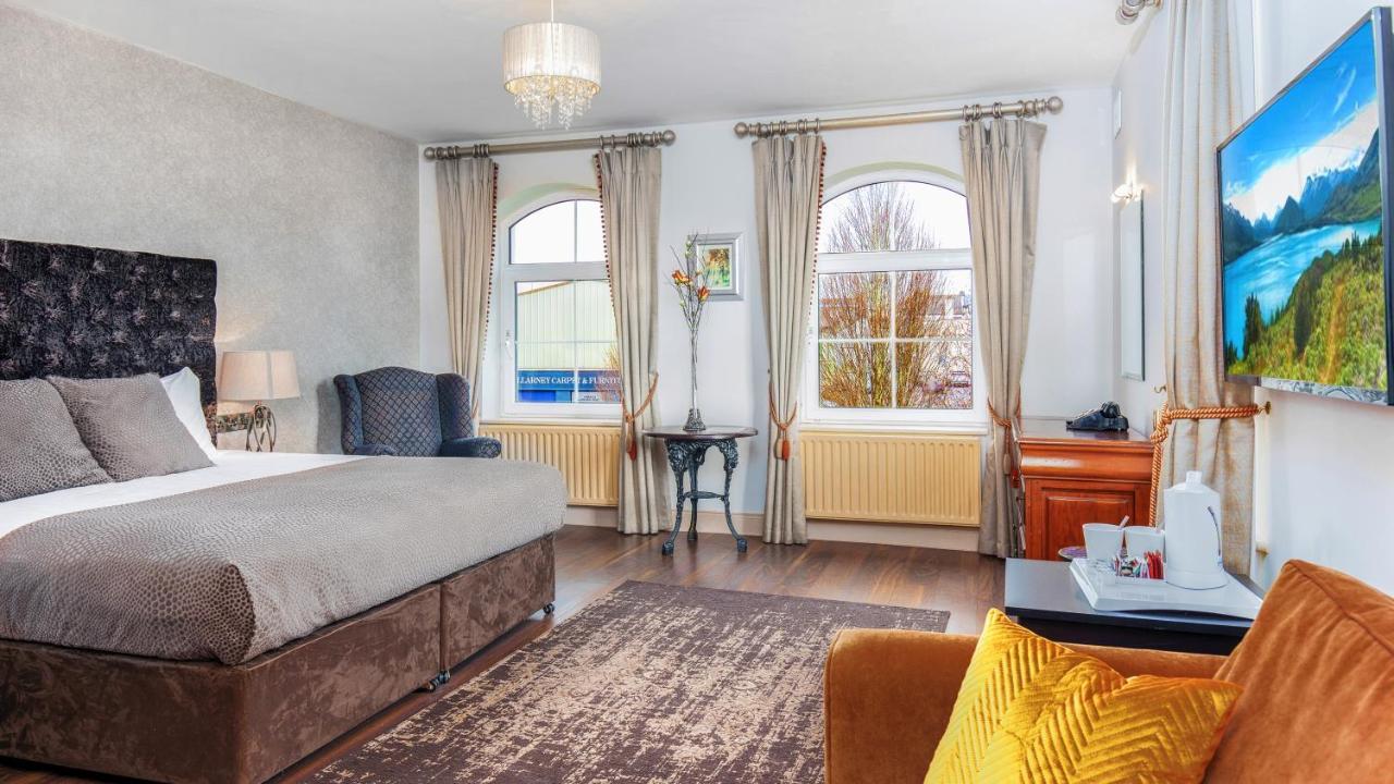 Brook Lodge Boutique Hotel 킬라니 외부 사진