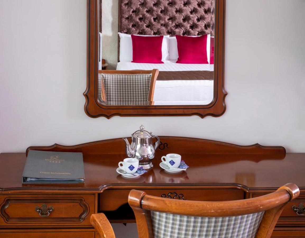 Brook Lodge Boutique Hotel 킬라니 외부 사진