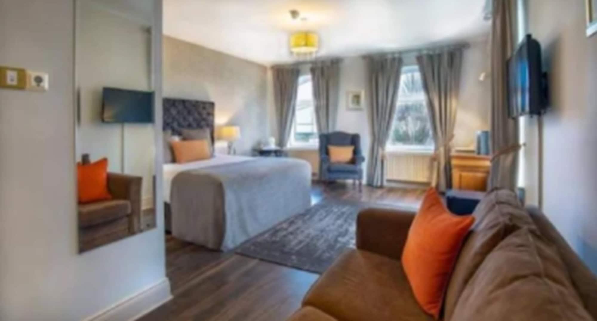 Brook Lodge Boutique Hotel 킬라니 외부 사진