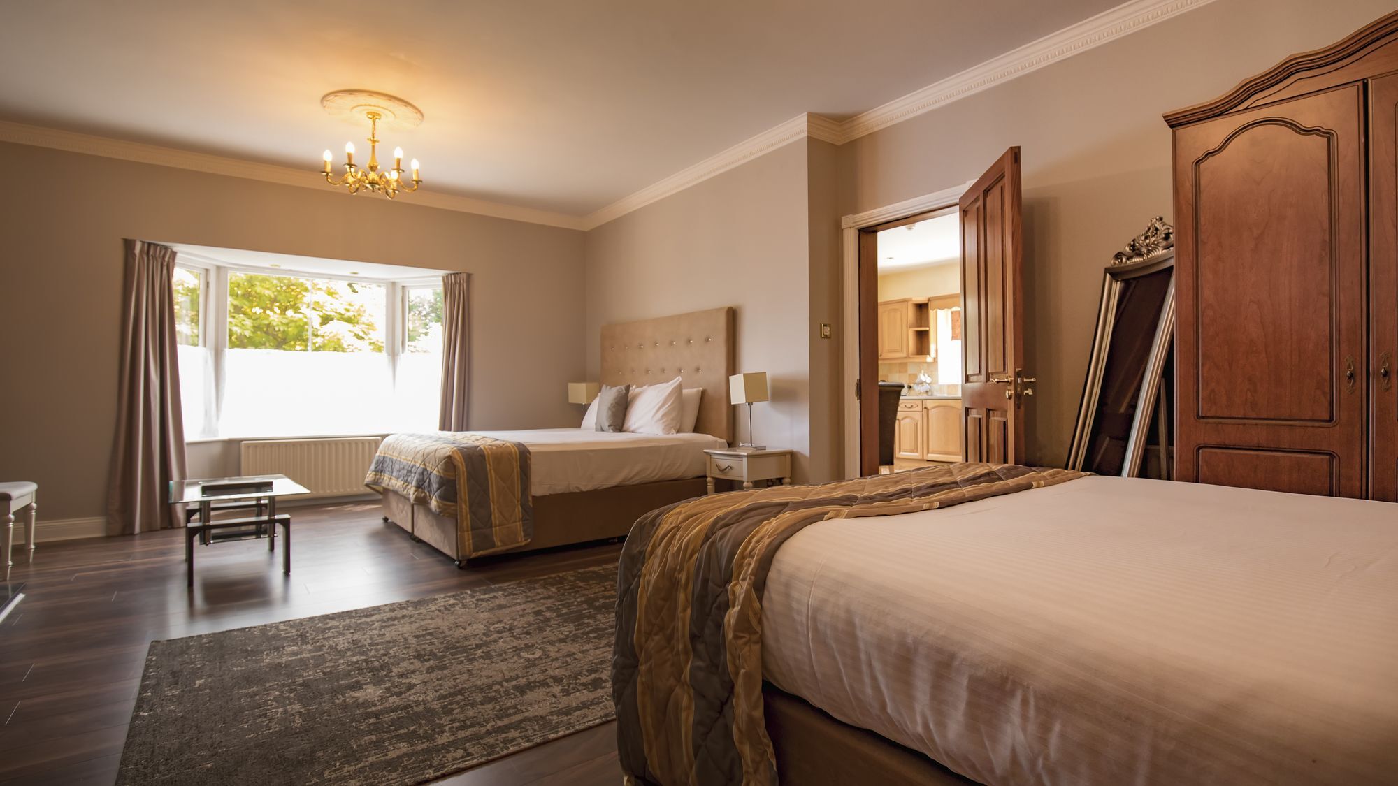 Brook Lodge Boutique Hotel 킬라니 외부 사진