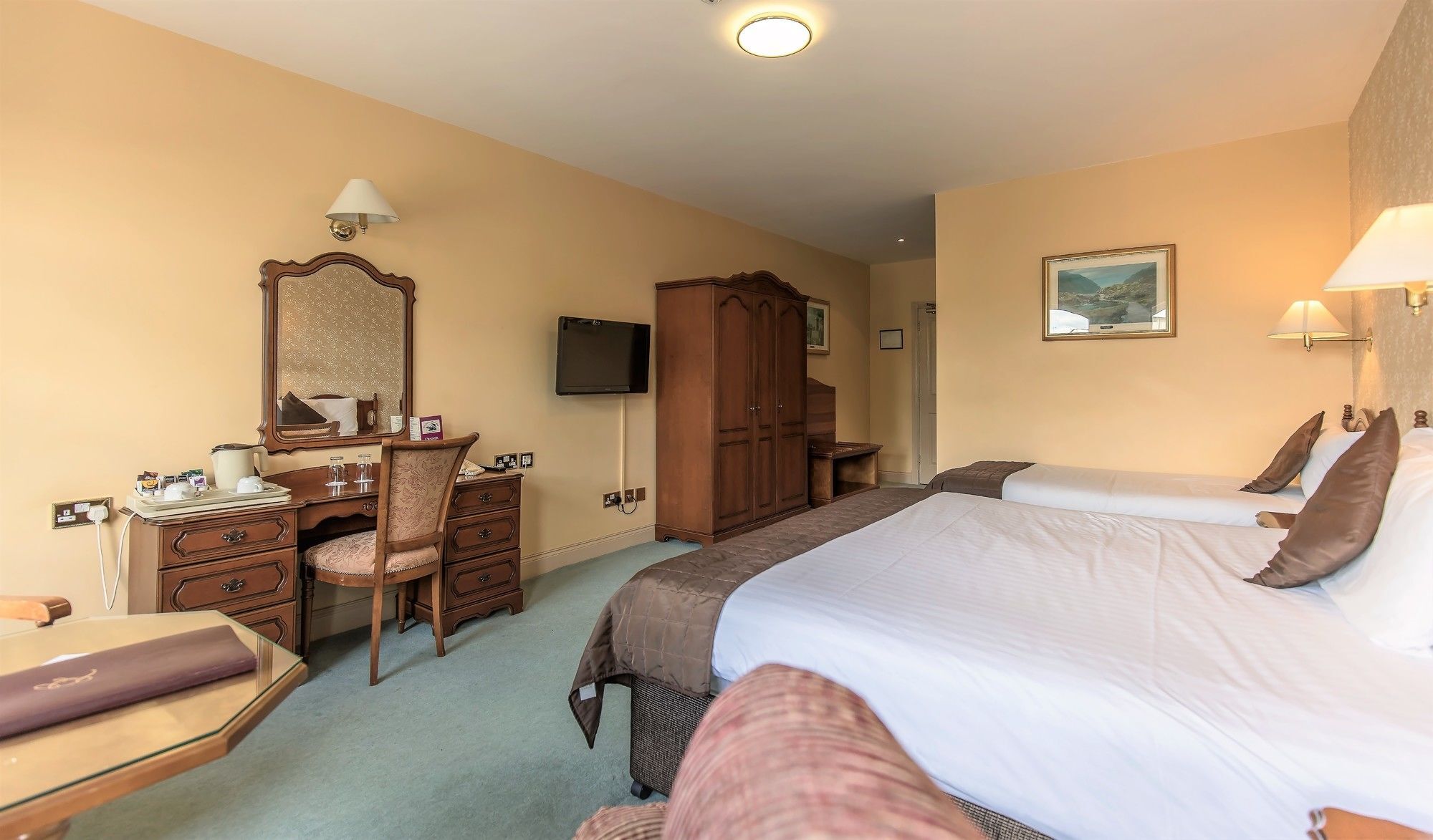 Brook Lodge Boutique Hotel 킬라니 외부 사진